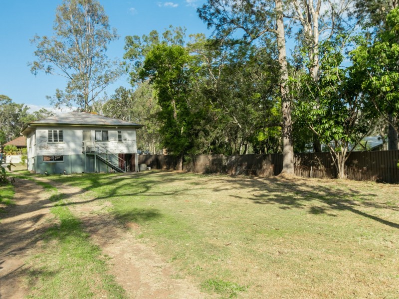 79 Smith Road, Park Ridge South QLD 4125