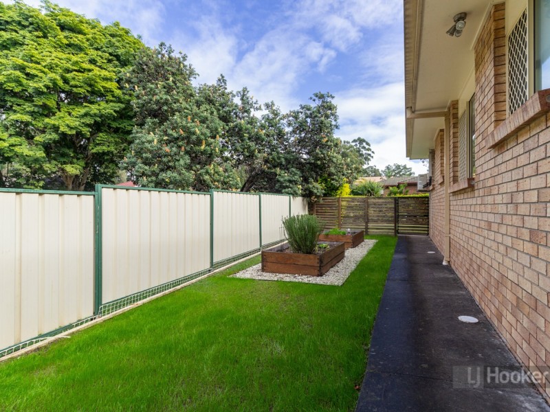19 Teasel Crescent, Forest Lake QLD 4078