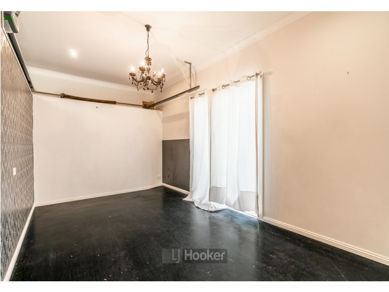 19 Teasel Crescent, Forest Lake QLD 4078