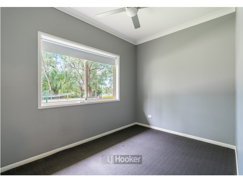 19 Teasel Crescent, Forest Lake QLD 4078