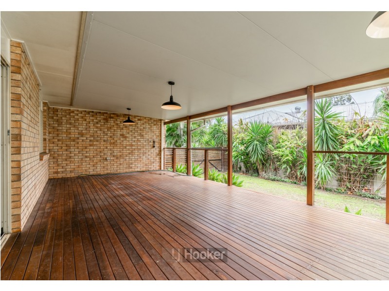 19 Teasel Crescent, Forest Lake QLD 4078