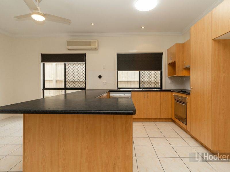 27 Cobourg Street, Forest Lake QLD 4078