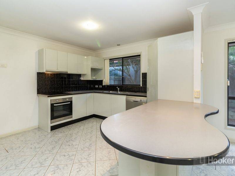 10 Milliken Circuit, Forest Lake QLD 4078