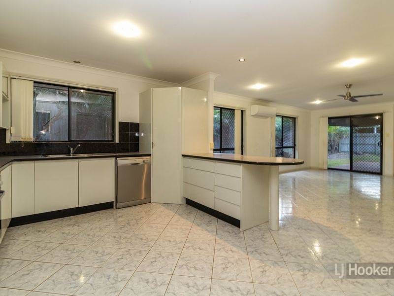 10 Milliken Circuit, Forest Lake QLD 4078