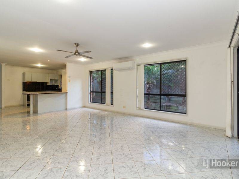 10 Milliken Circuit, Forest Lake QLD 4078