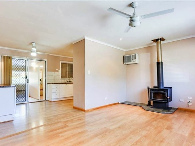 16 Ochna Street, Crestmead QLD 4132
