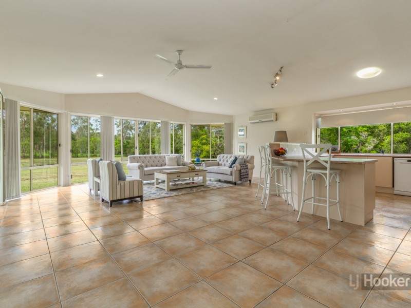 270 Rosia Road, Park Ridge QLD 4125