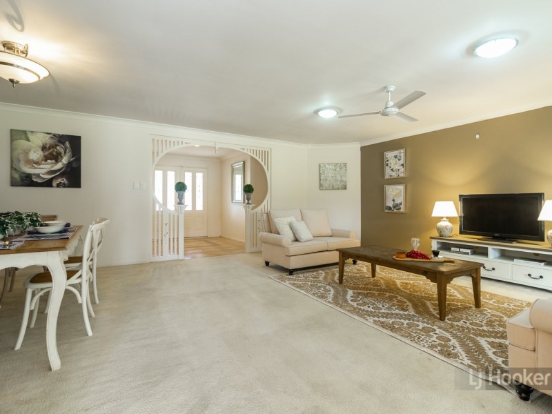 270 Rosia Road, Park Ridge QLD 4125