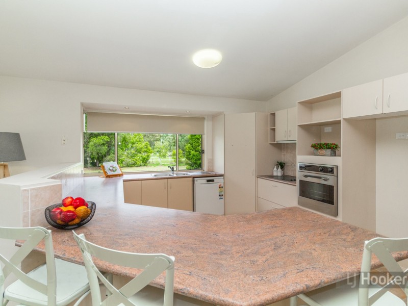 270 Rosia Road, Park Ridge QLD 4125