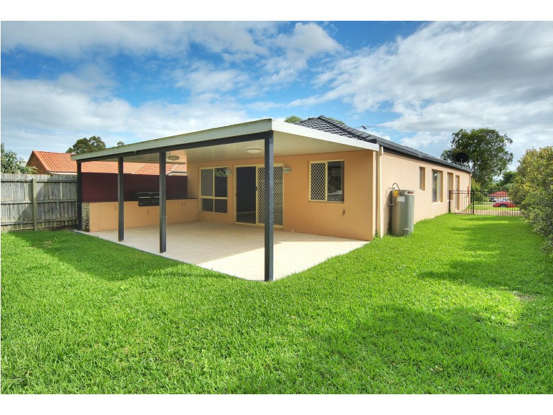 36 Columbus Place, Forest Lake QLD 4078