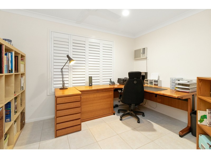 15 Brighton Parade, Forest Lake QLD 4078