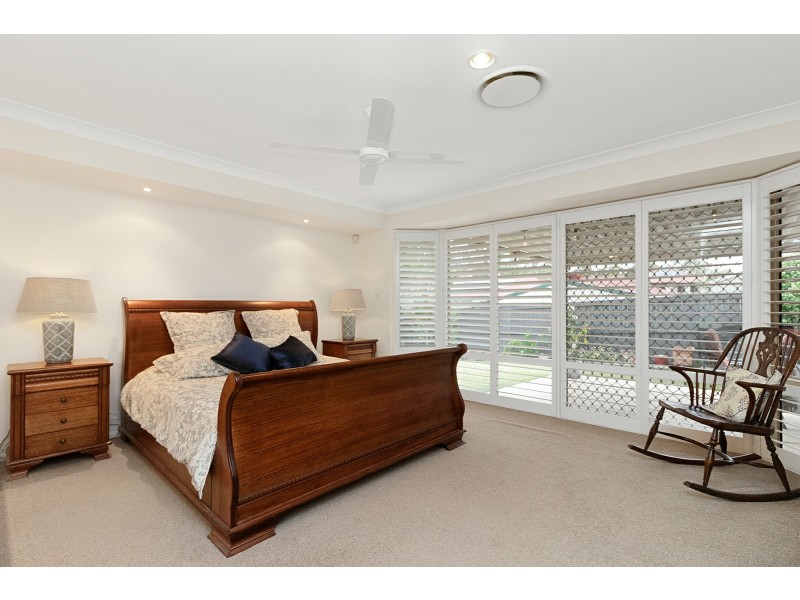 15 Brighton Parade, Forest Lake QLD 4078