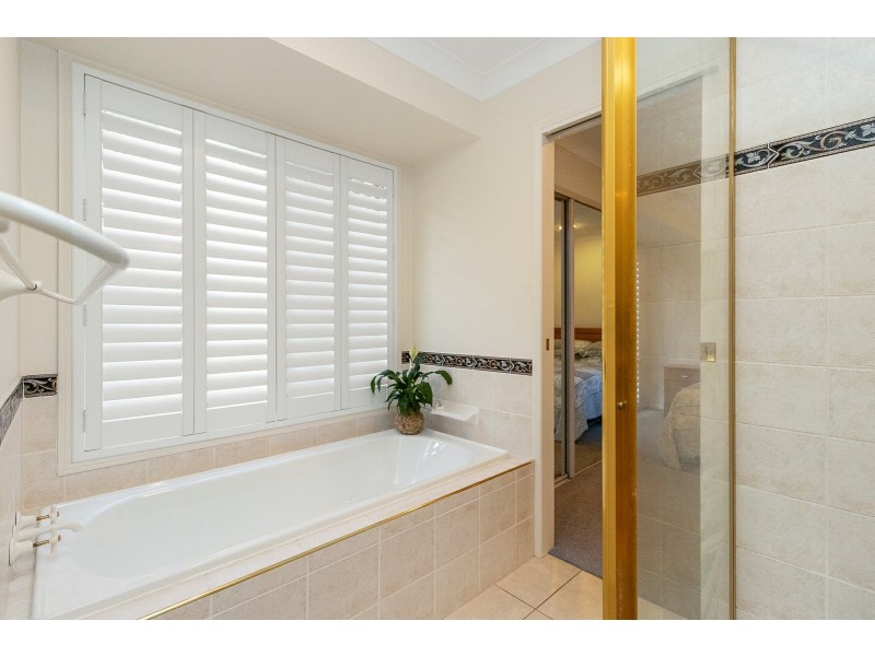 15 Brighton Parade, Forest Lake QLD 4078