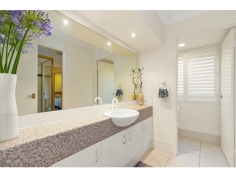 15 Brighton Parade, Forest Lake QLD 4078