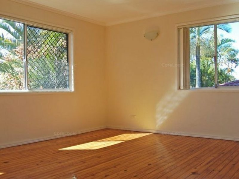 10 Forestwood Street, Crestmead QLD 4132