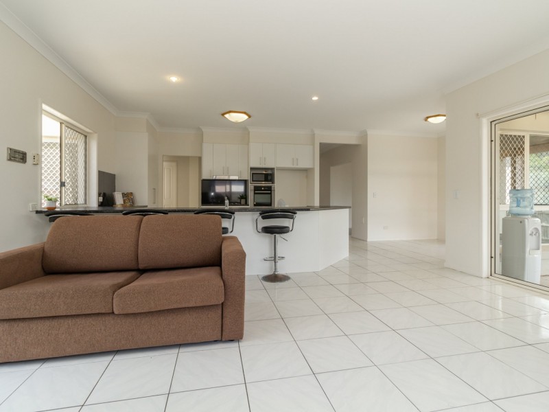 12 Colvillea Close, Stretton QLD 4116