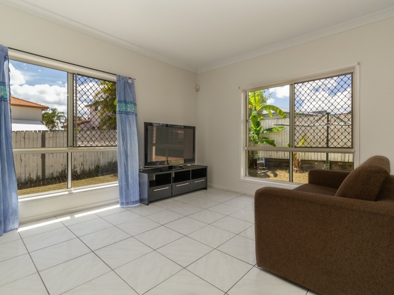 12 Colvillea Close, Stretton QLD 4116