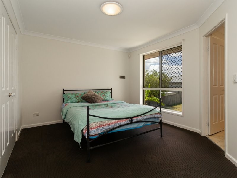 12 Colvillea Close, Stretton QLD 4116