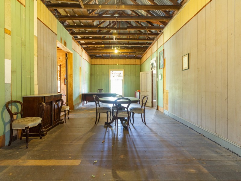 1272 Chambers Flat Road, Chambers Flat QLD 4133