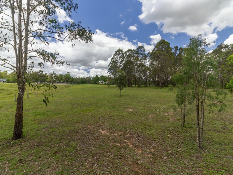 1272 Chambers Flat Road, Chambers Flat QLD 4133