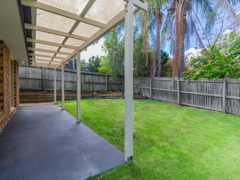 3 Paterson Place, Forest Lake QLD 4078