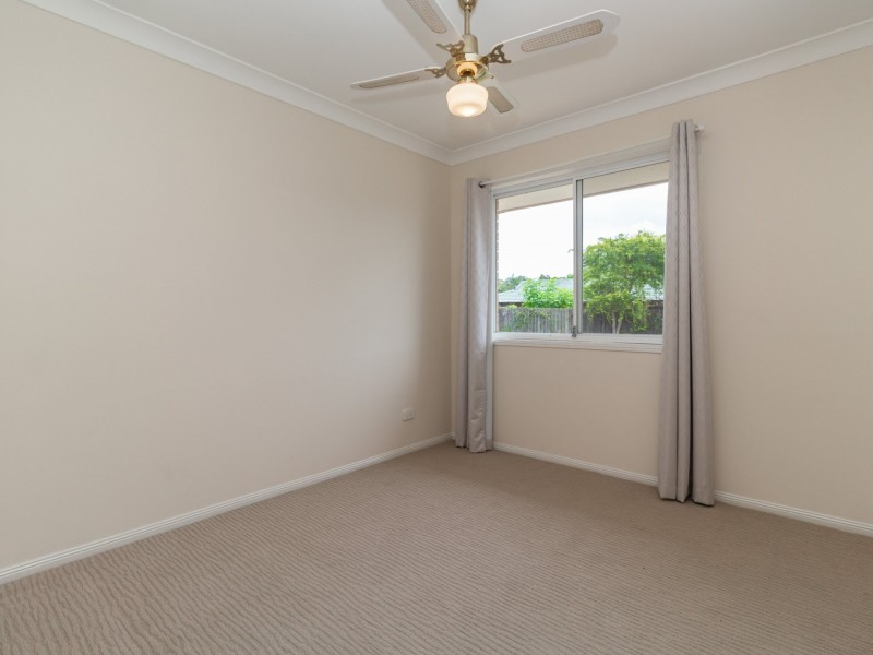 3 Noosa Court, Hillcrest QLD 4118