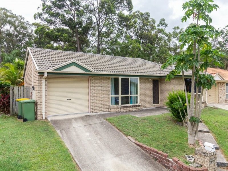 8 Isaac Court, Hillcrest QLD 4118