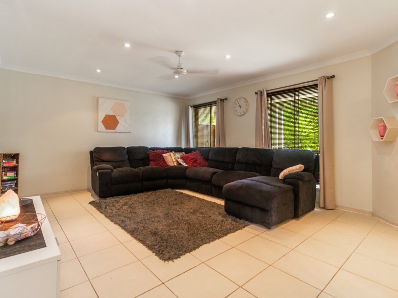 10 Rowena Court, Boronia Heights QLD 4124