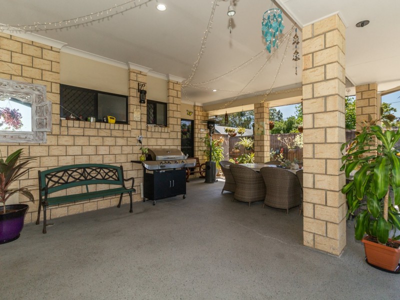 1 Shivvan Court, Marsden QLD 4132