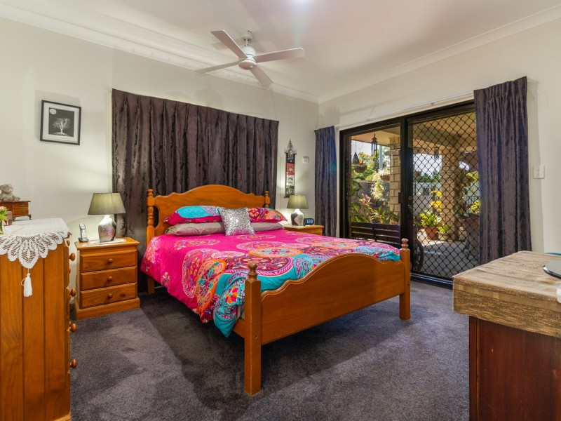 1 Shivvan Court, Marsden QLD 4132