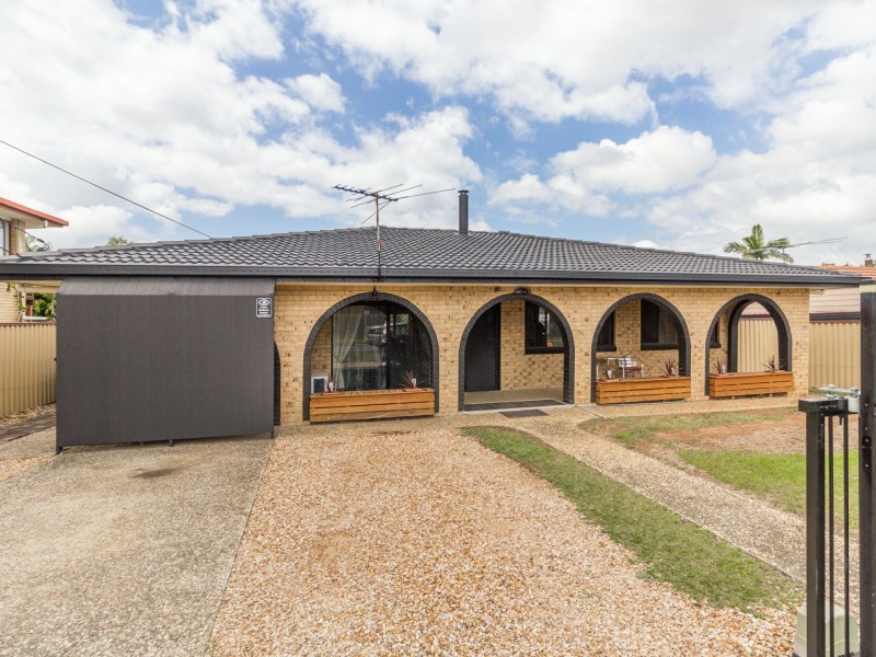 5 Stangate Street, Hillcrest QLD 4118