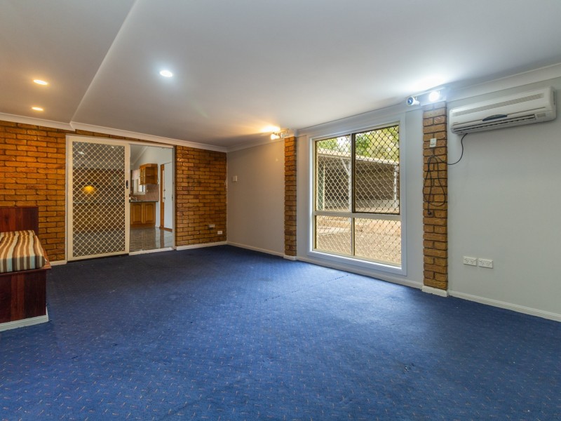 745 Browns Plains Road, Marsden QLD 4132