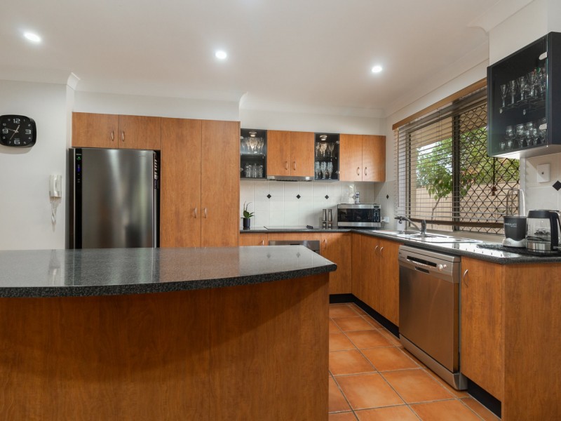 27 Moran Crescent, Forest Lake QLD 4078