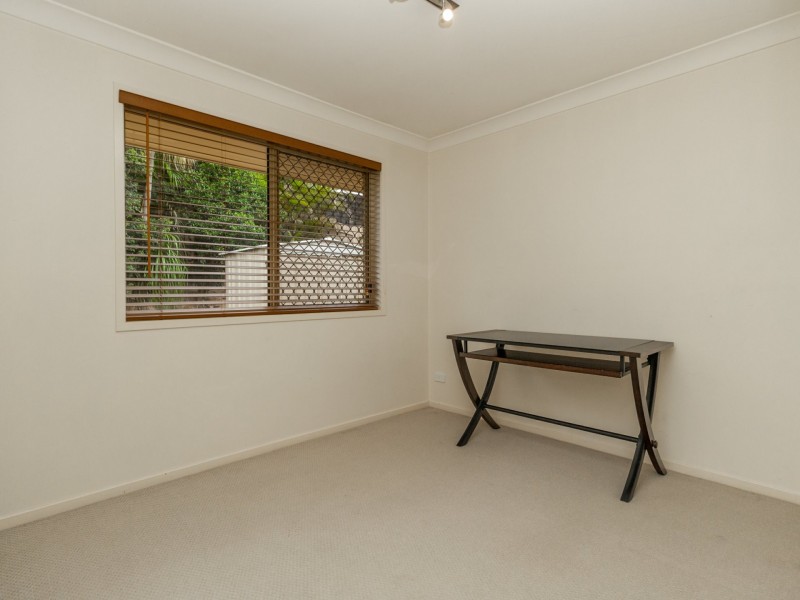 27 Moran Crescent, Forest Lake QLD 4078