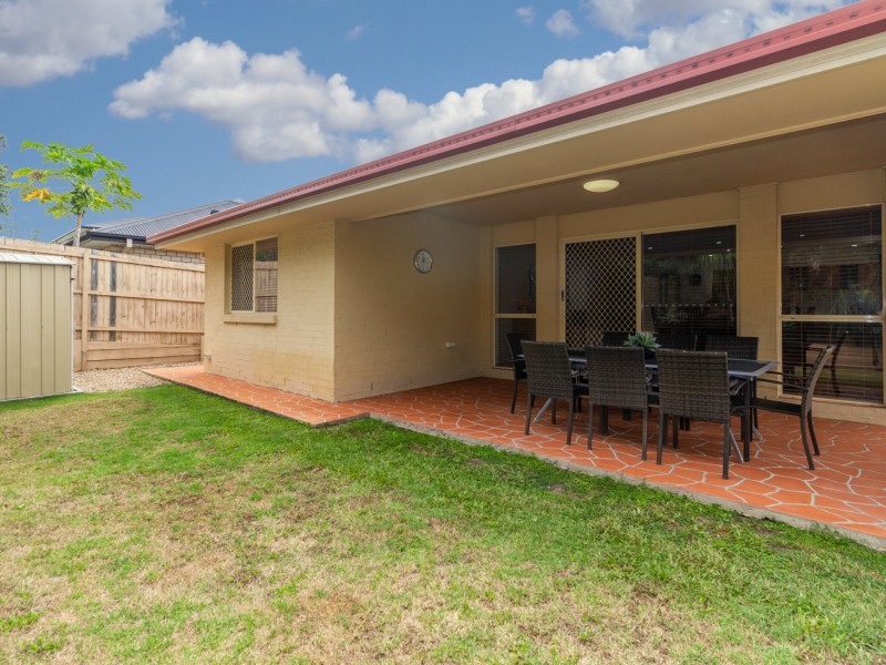 27 Moran Crescent, Forest Lake QLD 4078