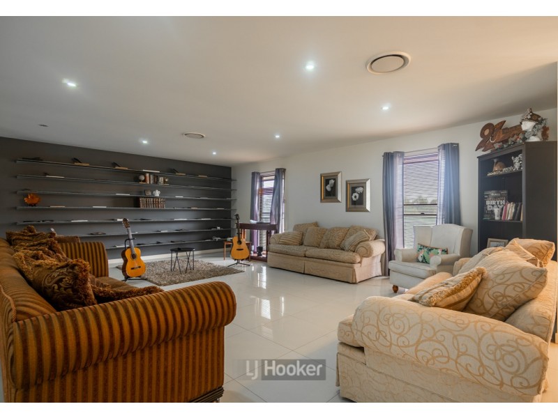 89-91 Sentinel Drive (1 Sandstone Road), Greenbank QLD 4124