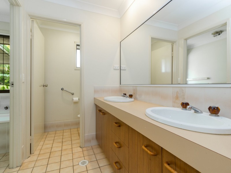 63 Kallioota Street, Greenbank QLD 4124