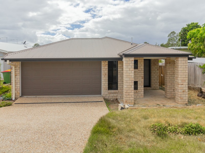 132 Peverell Street, Hillcrest QLD 4118