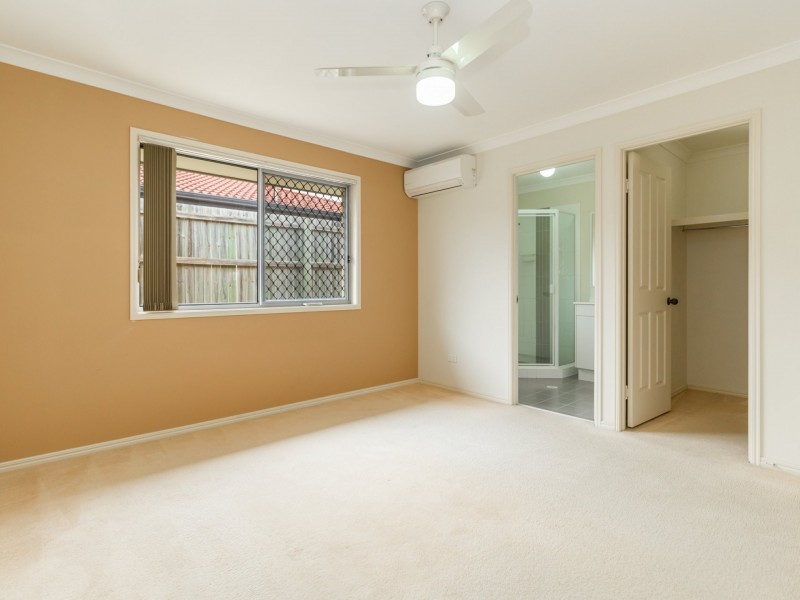 39 Dart Place, Parkinson QLD 4115