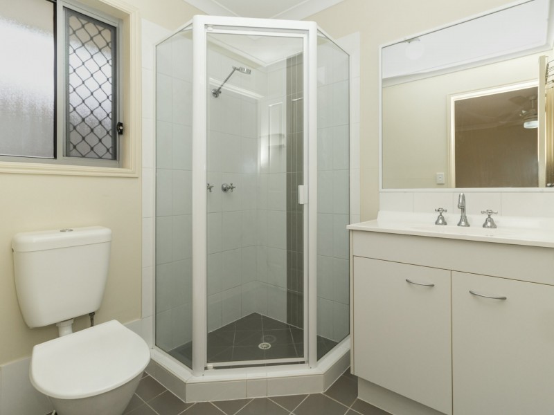 39 Dart Place, Parkinson QLD 4115