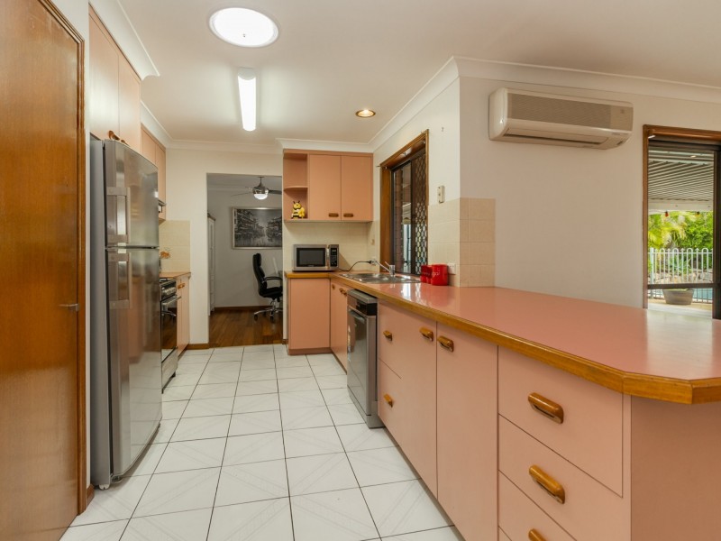 3 Cocas Street, Regents Park QLD 4118