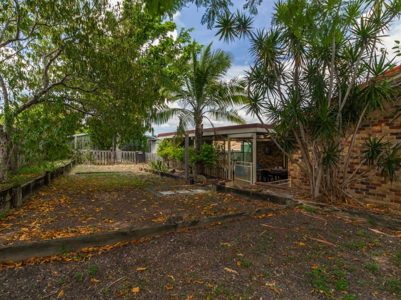 21 Ethion Drive, Regents Park QLD 4118