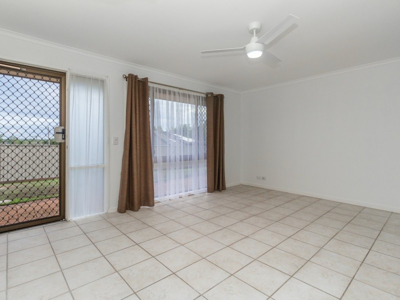 10 Ixora Court, Regents Park QLD 4118