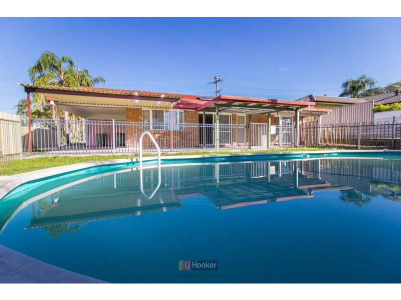 35 Silvertop Street, Hillcrest QLD 4118