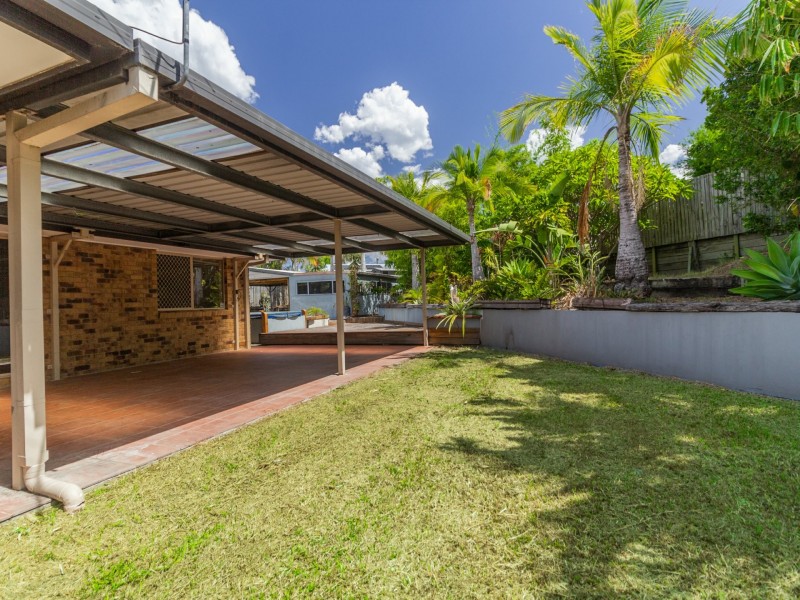 13 Jackson Court, Regents Park QLD 4118