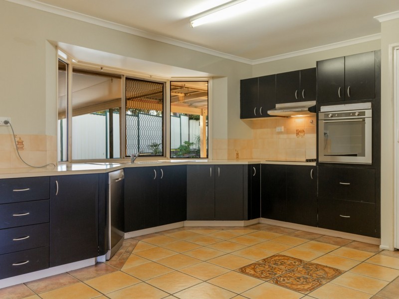 6 Olea Court, Crestmead QLD 4132