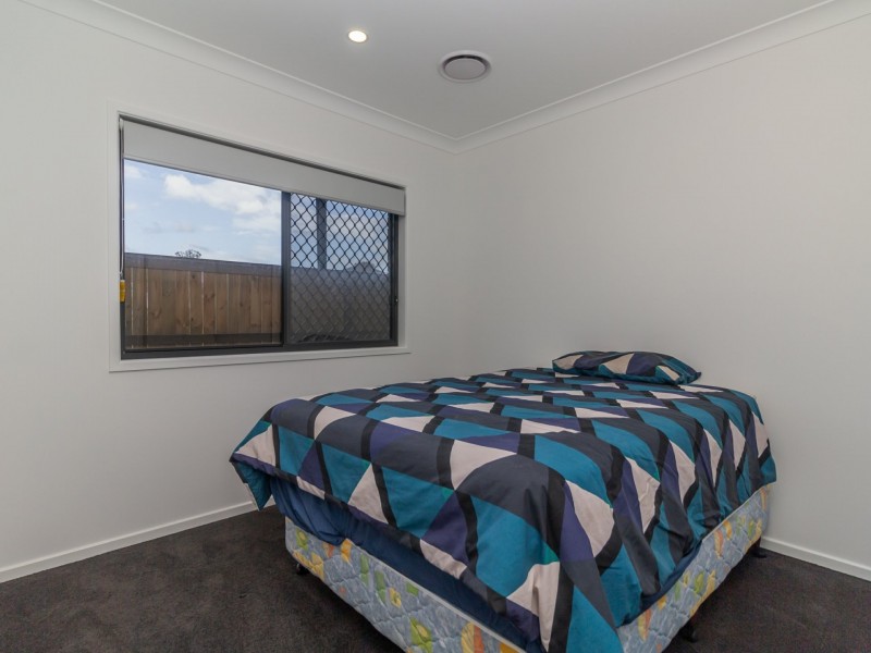 49 Falkland Street West, Heathwood QLD 4110