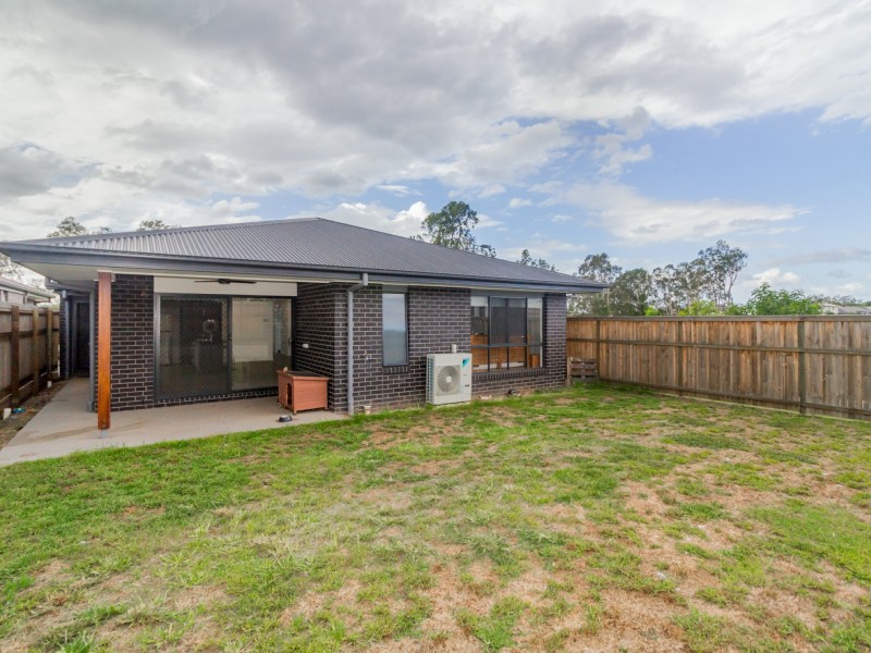 49 Falkland Street West, Heathwood QLD 4110