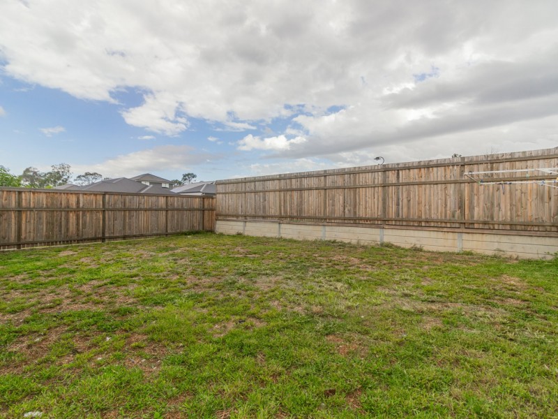49 Falkland Street West, Heathwood QLD 4110