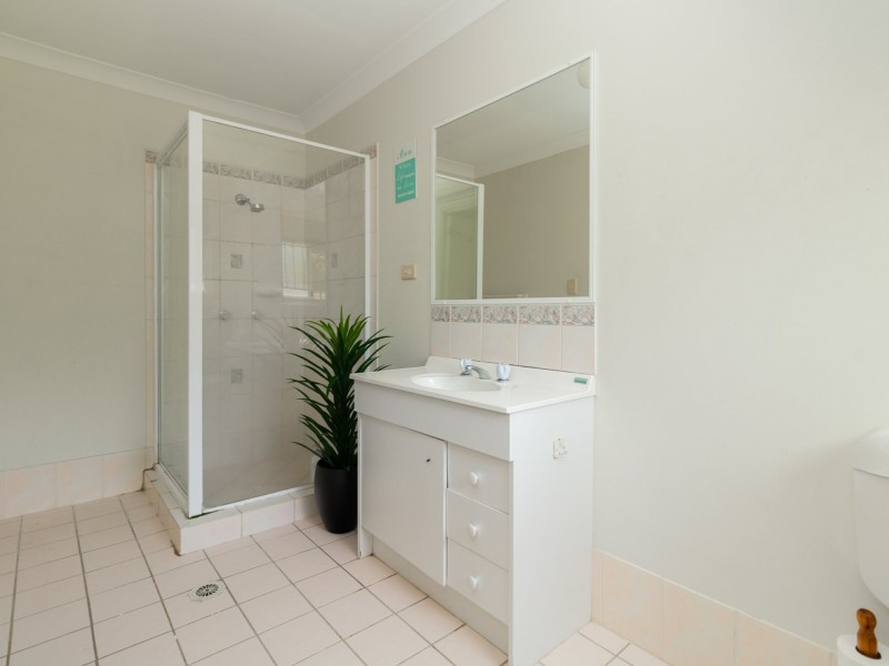 15 Lake Amaroo Court, Logan Reserve QLD 4133